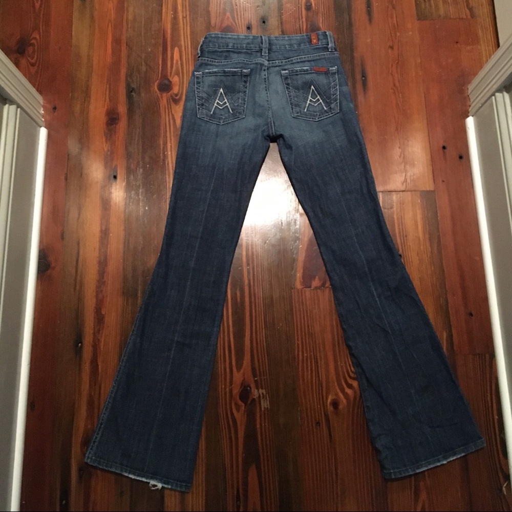 SEVEN FOR ALL MANKIND